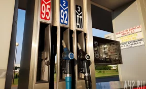 В Госдуме предложили запретить в России продавать бензин несовершеннолетним