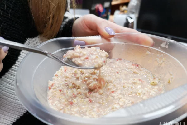 Врач рассказала, что съесть перед выходом на холод, чтобы было тепло