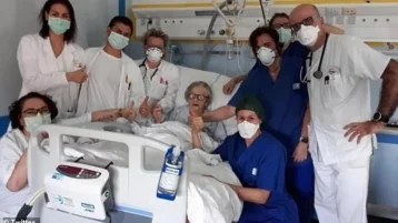 Фото: В Италии врачам удалось вылечить от коронавируса 95-летнюю пациентку 1