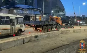 В Кемерове инспекторы ГАИ остановили автобус с неисправным рулём