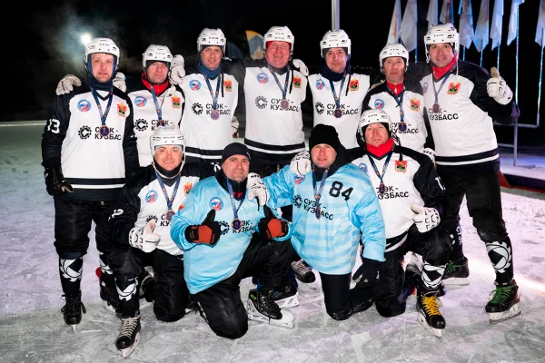 Две команды «СУЭК-Кузбасс» стали призёрами Кубка Байкала по хоккею с мячом