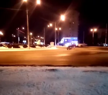 Фото: Кемеровчан возмутил дрифтер на бульварном кольце 1
