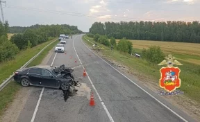 В Подмосковье столкнулись BMW и микроавтобус с детьми: есть погибшие и пострадавшие