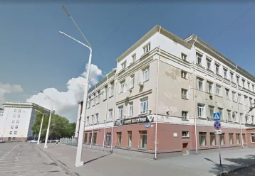 Фото: В центре Кемерова планируют продать бывший корпус КемГУ 1